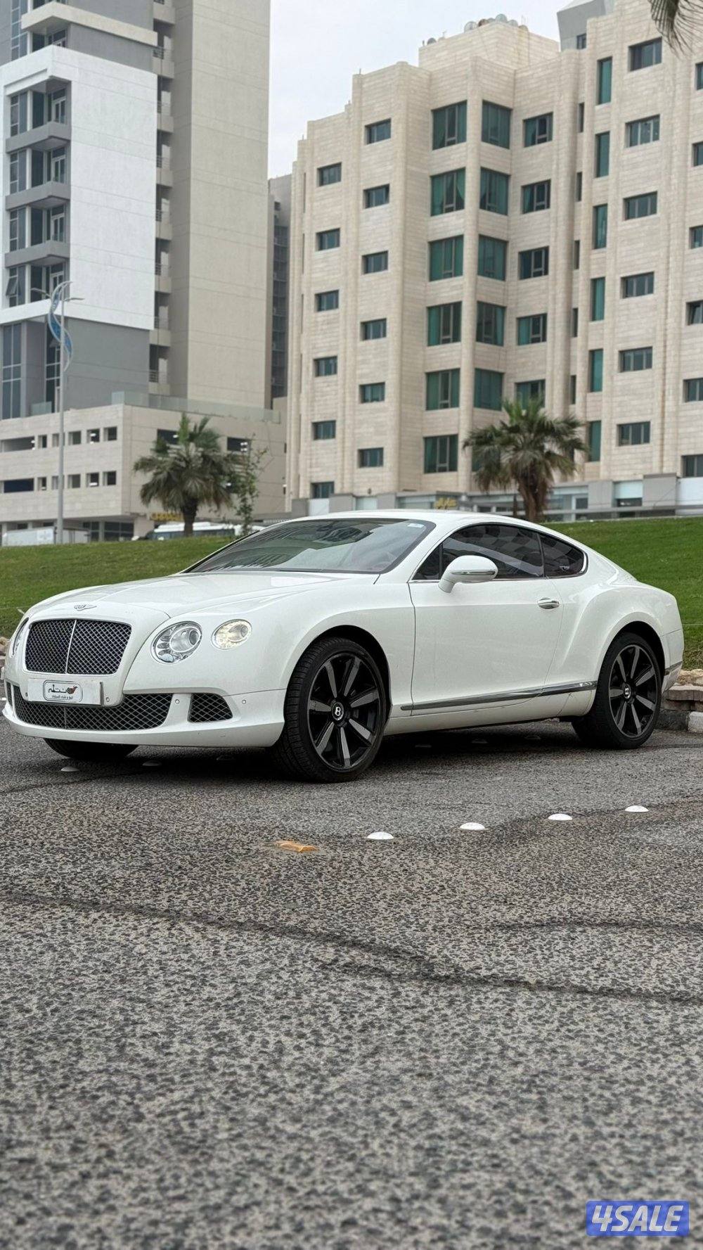 كونتننتال GT موديل 2012 / بحاله ممتازه3