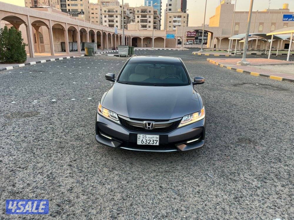 للبيع هوندا أكورد موديل 2017 بحالة ممتازة شرط الفحص2