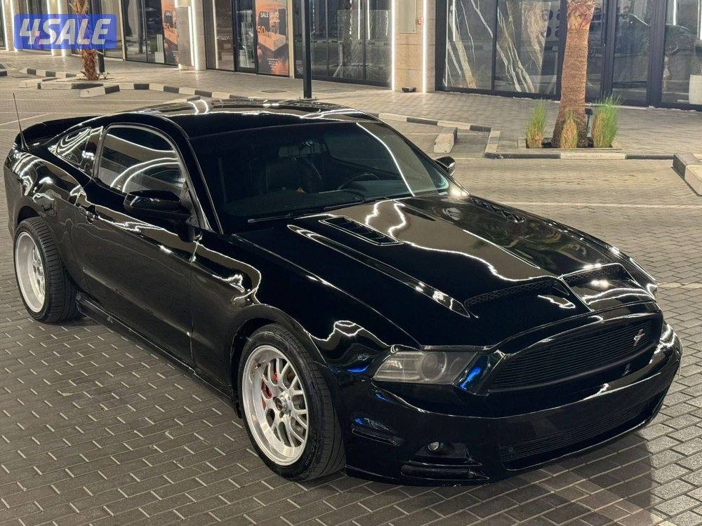 للبيع موستنق 2010قير عادي مجدد 2014 كامل وكاله1