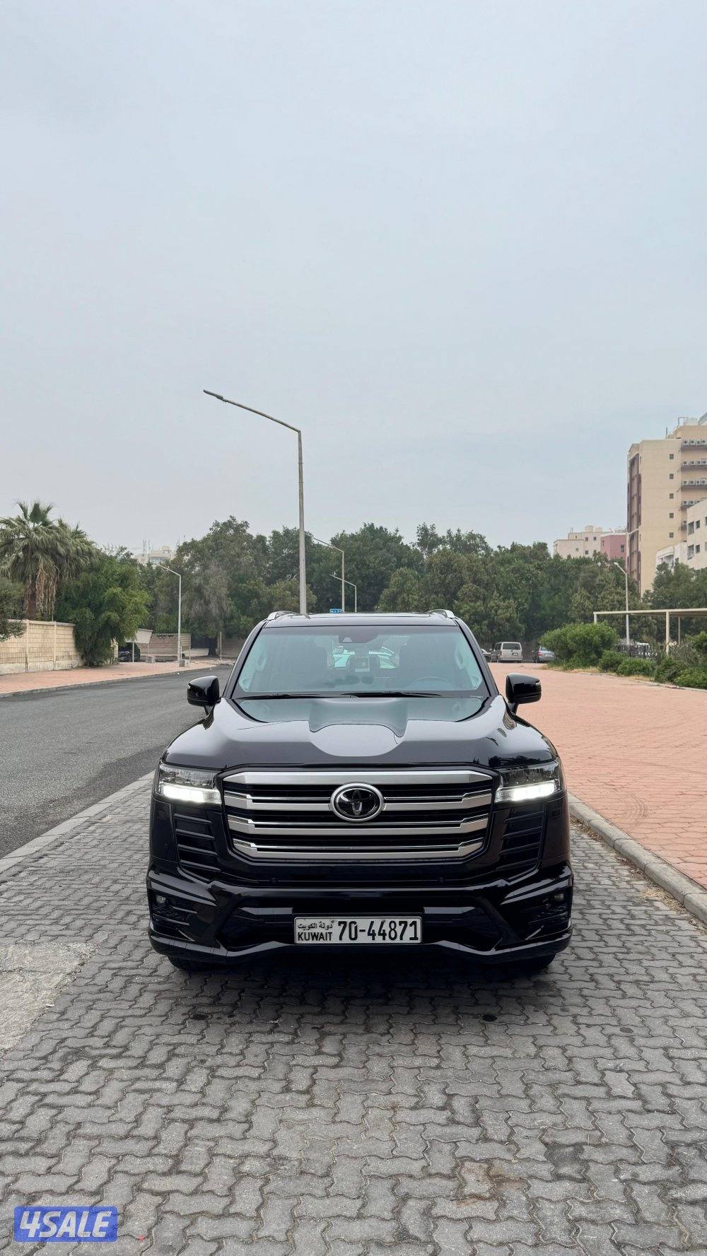 لاند كروزر الساير 2023 تون تيربو _ايرو اس كامل المواصفات صبغ الوكاله2