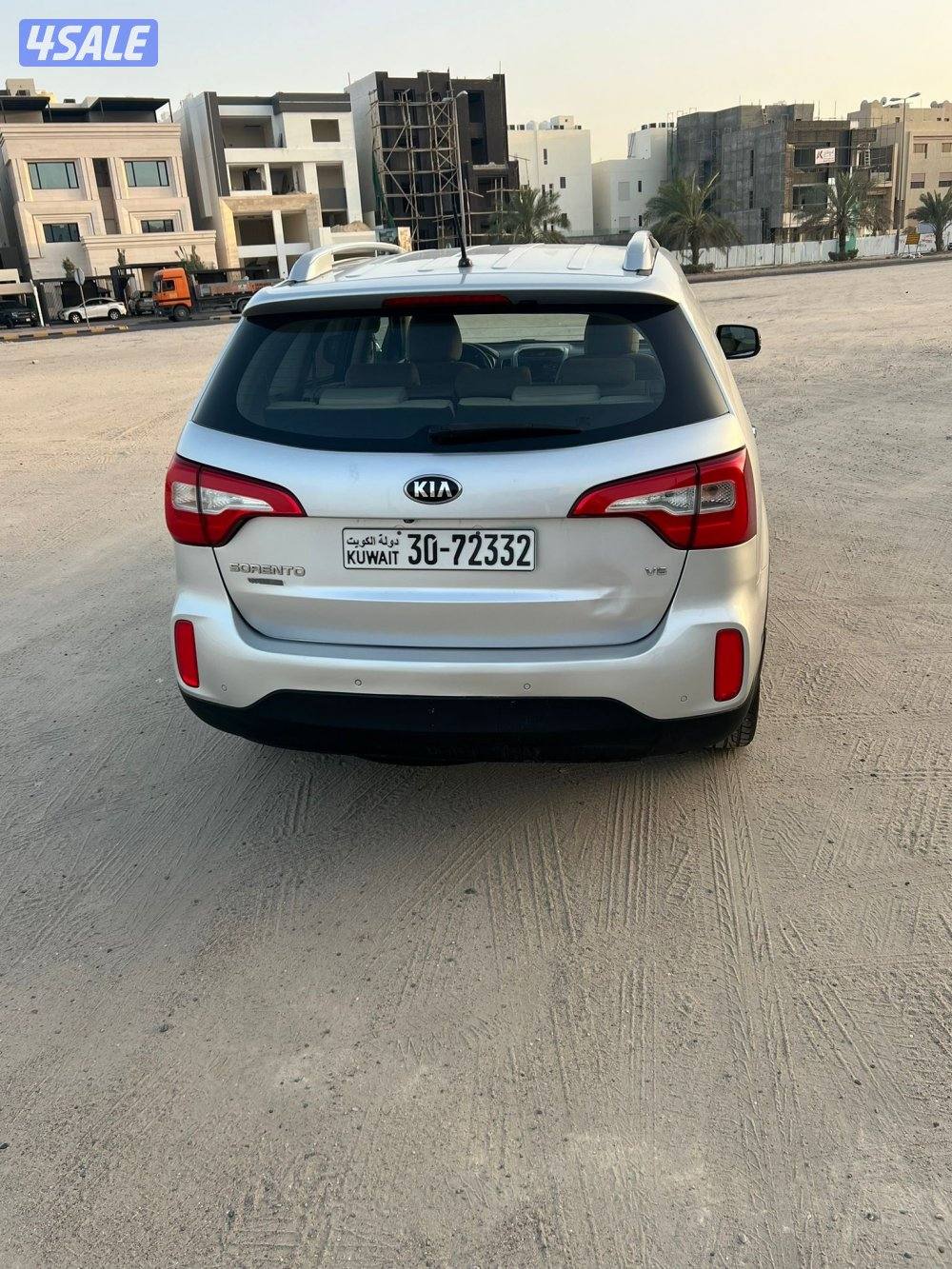 بيع كيا سورينتو موديل 2015 بحالة ممتازة صبغة الوكالة ماشي 14410