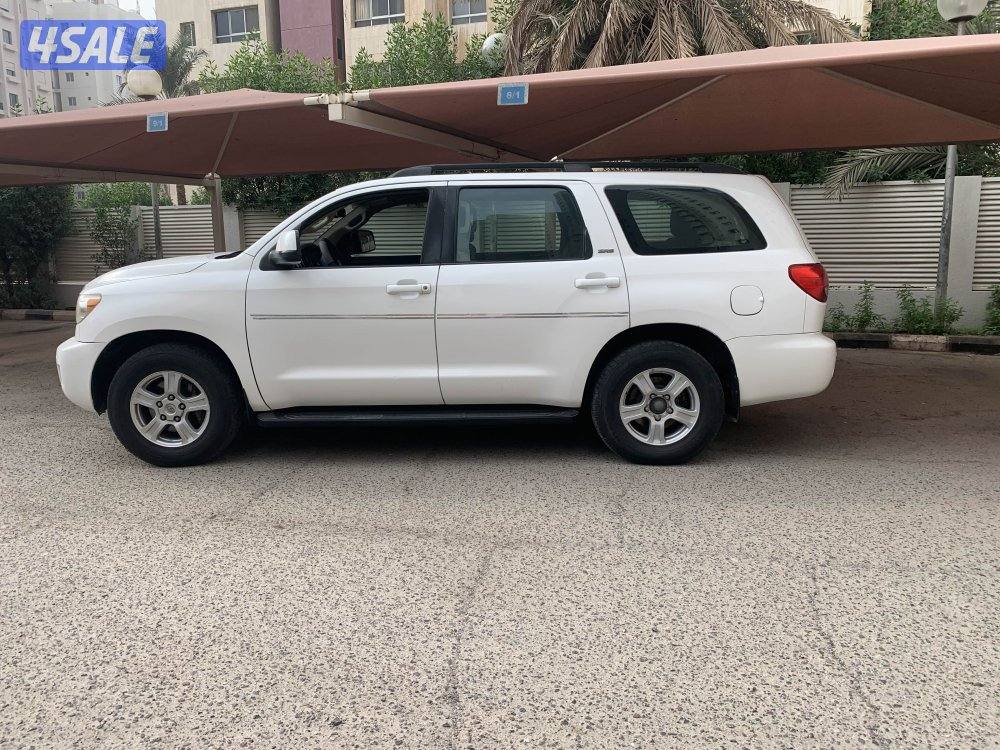 للبيع تويوتا سيكويا  موديل ٢٠١٢0