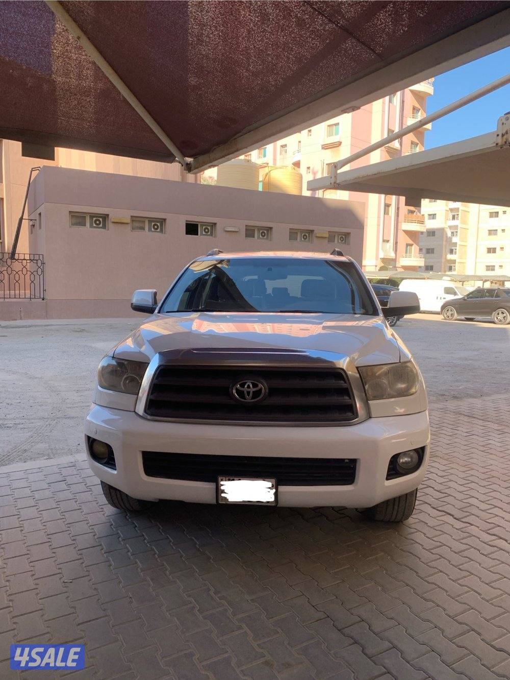 للبيع تويوتا سيكويا  موديل ٢٠١٢3