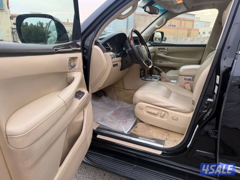 للبيع لكزس 570 موديل 20104