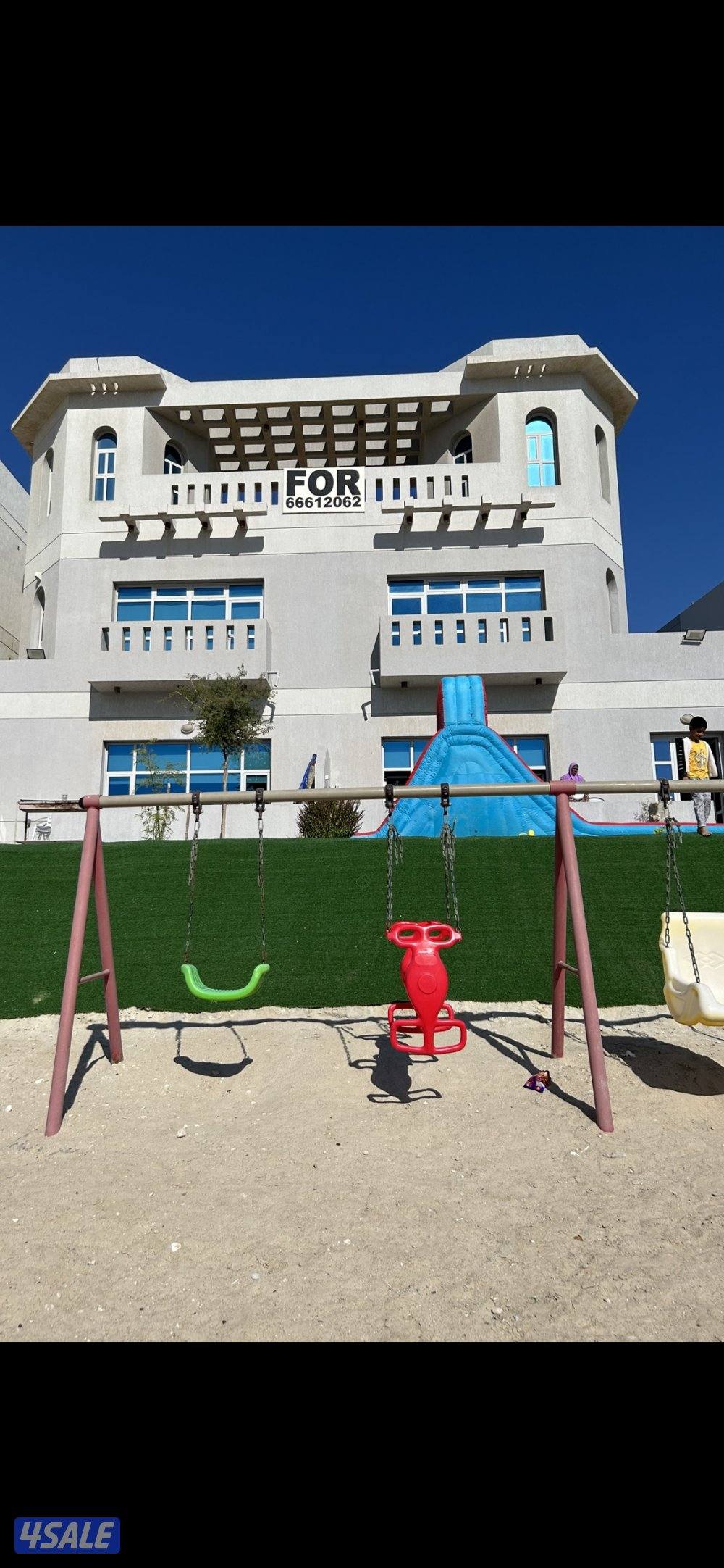 شاليه للايجار في الخيران على البحر مباشرة1