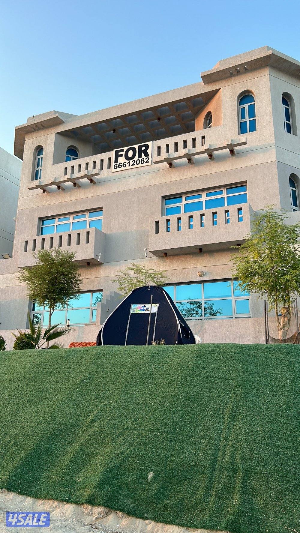 شاليه للايجار في الخيران على البحر مباشرة2