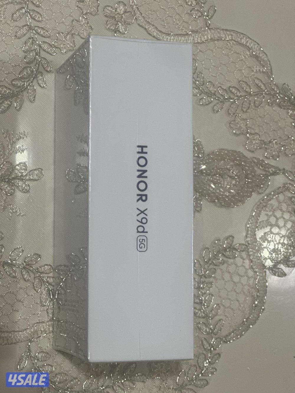 تلفون honor x9d جديد من شر كة الاتصالات معاه كفر اصلي من الشر كة3