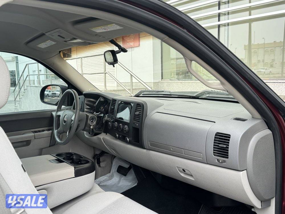 للبيع GMC سيرا موديل 201311