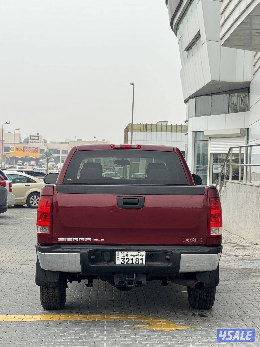 للبيع GMC سيرا موديل 20138