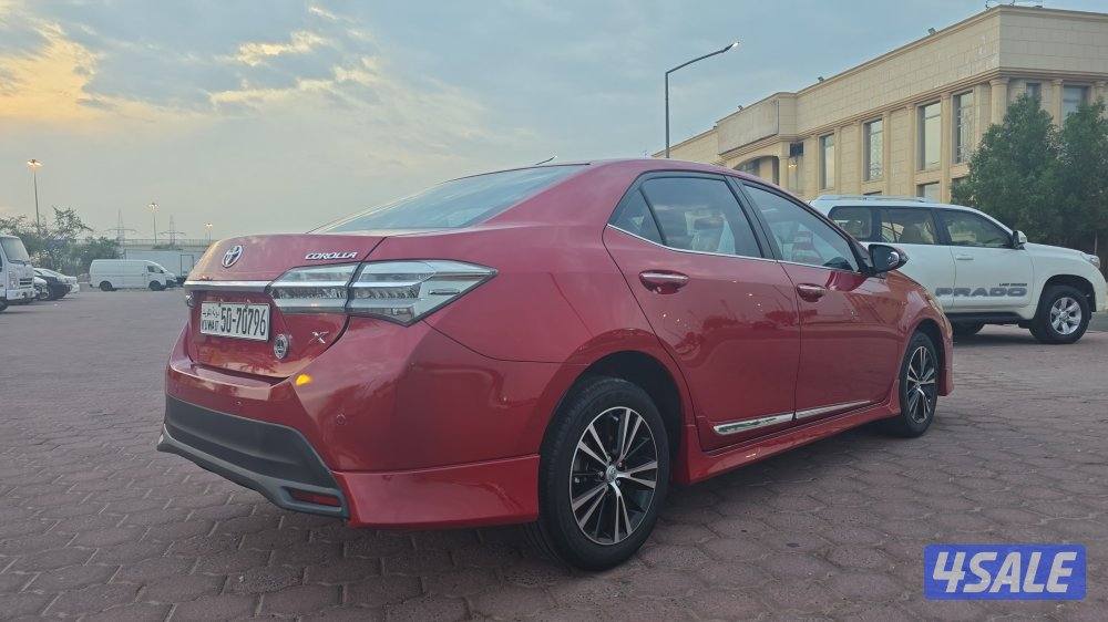 للبيع كورلا ٢٠١٩ صبغ وكاله شرط الفحص كامل الموصفات بصمه مثبت سرعه حساس2