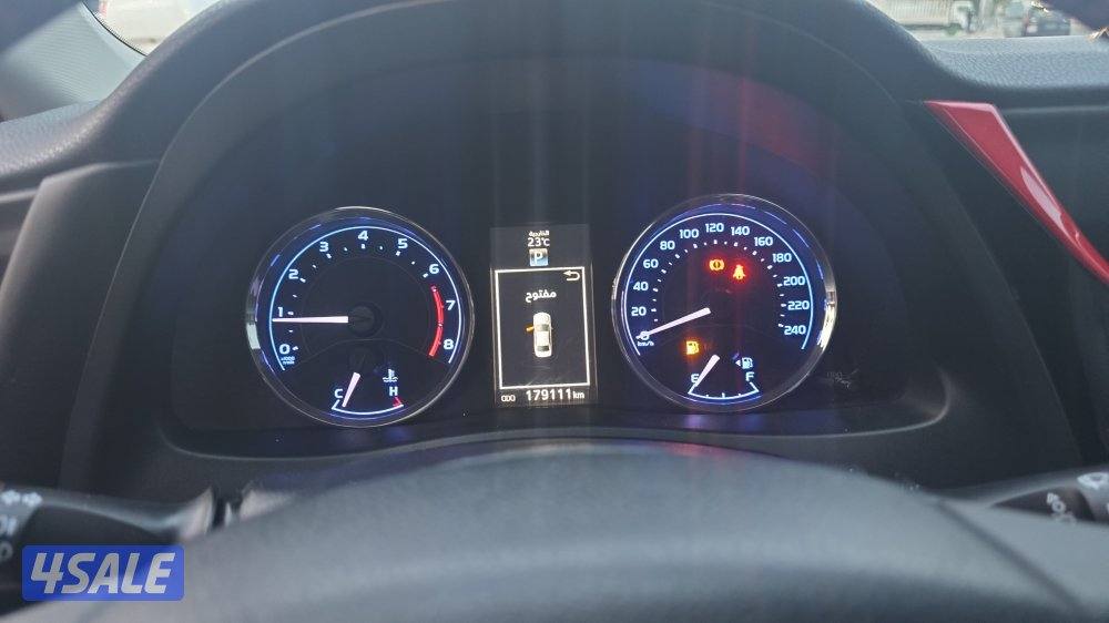 للبيع كورلا ٢٠١٩ صبغ وكاله شرط الفحص كامل الموصفات بصمه مثبت سرعه حساس9