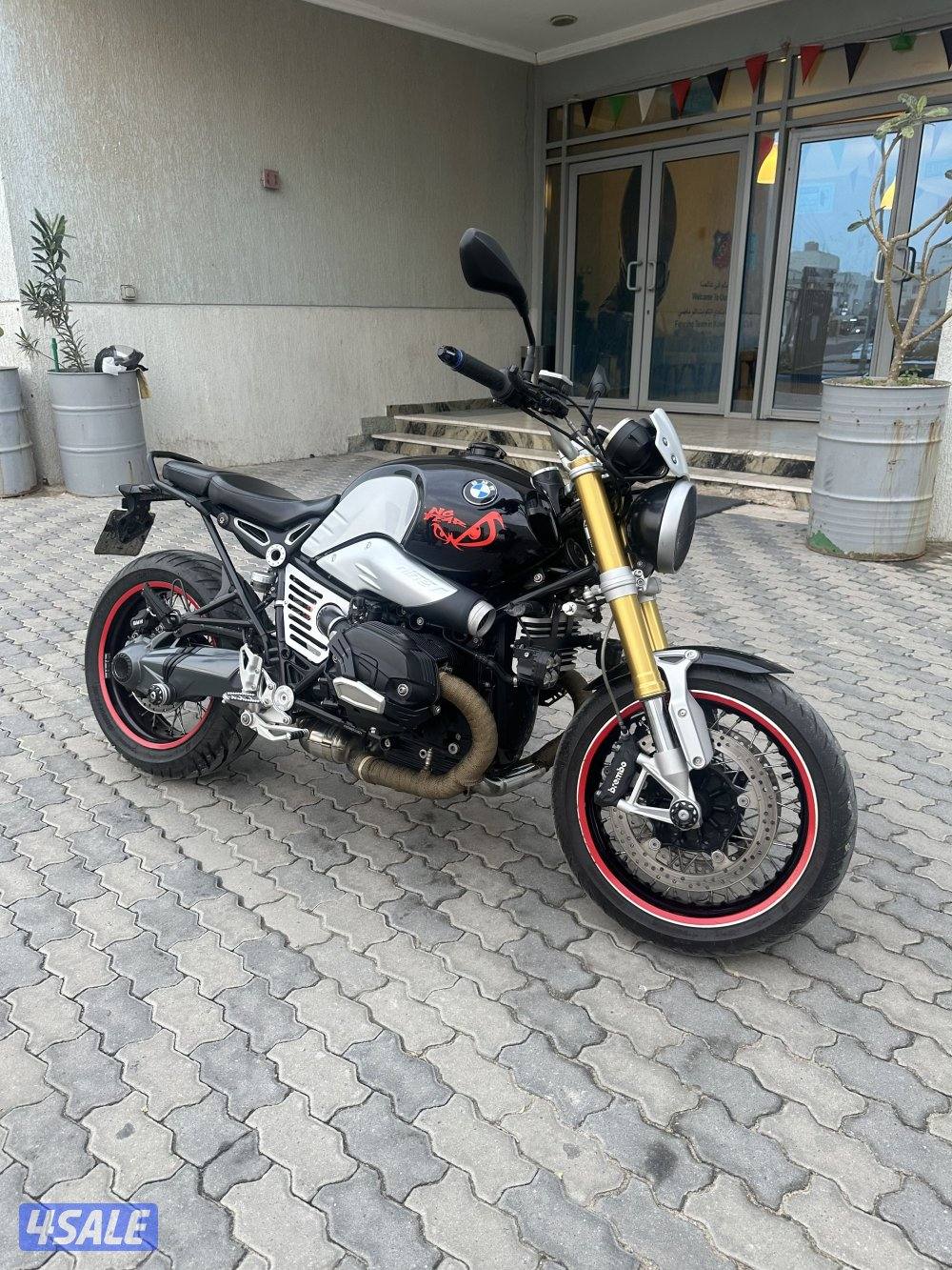 BMW Rninet 2015 Model1
