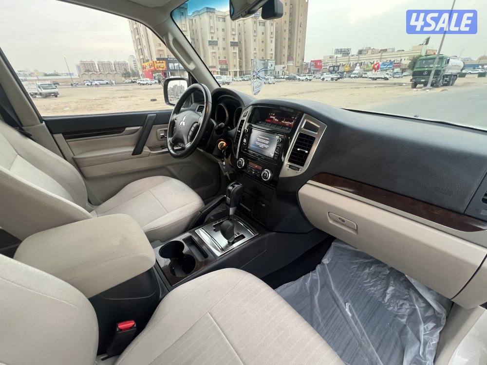 باجيرو - ماشي فقط 54 - كامل المواصفات - موديل 20221