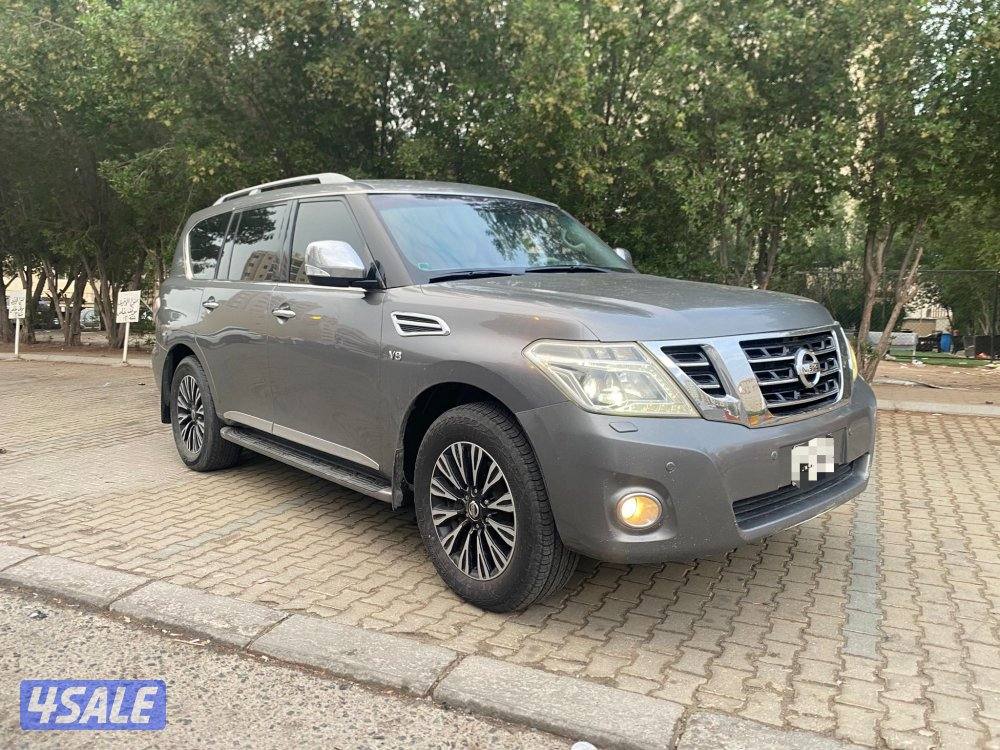 للبيع باترول بلاتنيوم 320 موديل 20140