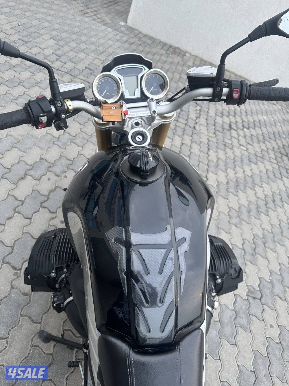 BMW Rninet 2015 Model4