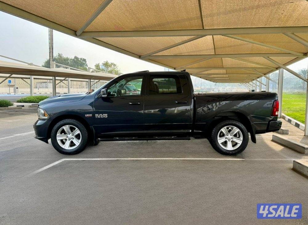 دودج رام 1500 - الموديل:2013 - العداد1913