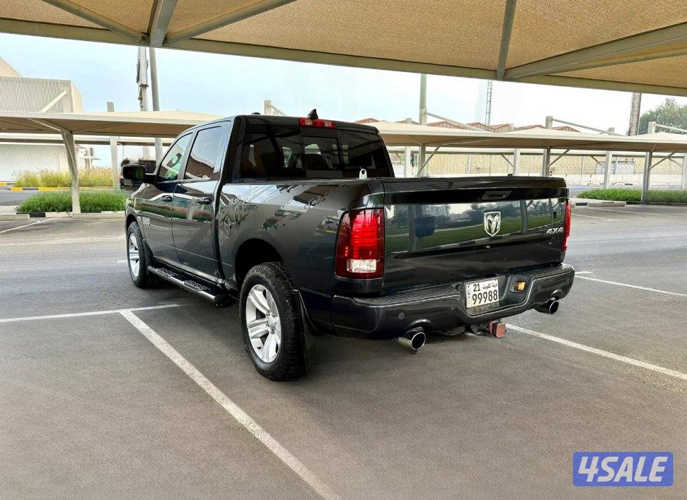 دودج رام 1500 - الموديل:2013 - العداد1914