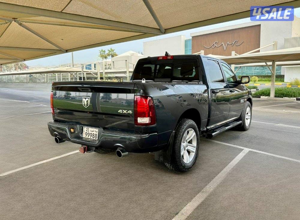 دودج رام 1500 - الموديل:2013 - العداد1916