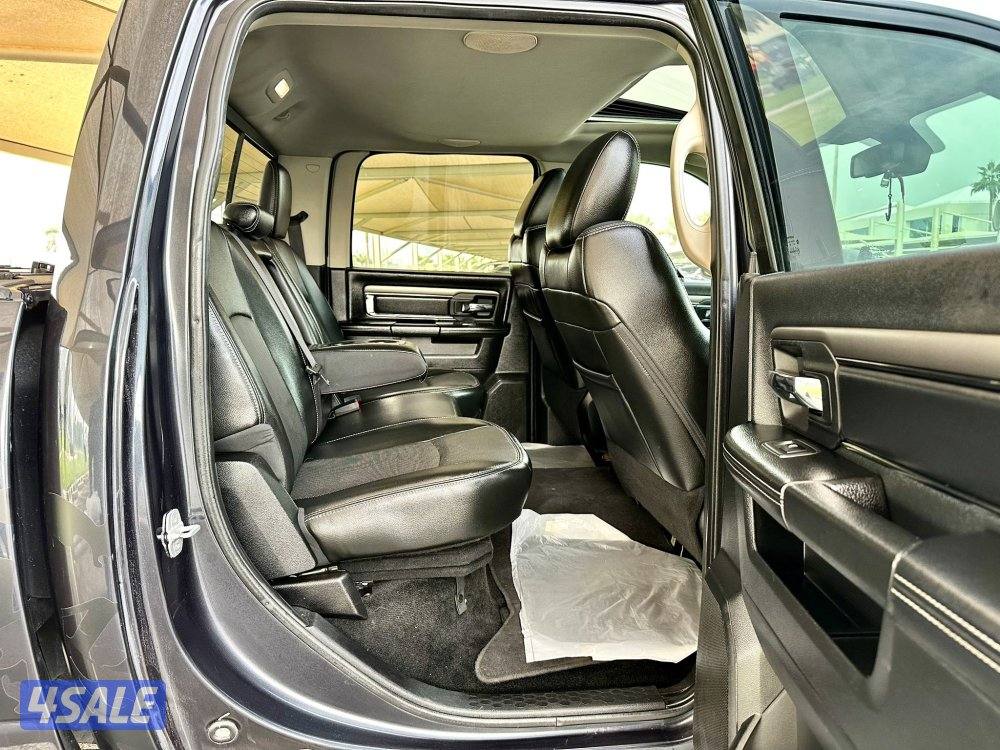 دودج رام 1500 - الموديل:2013 - العداد1919