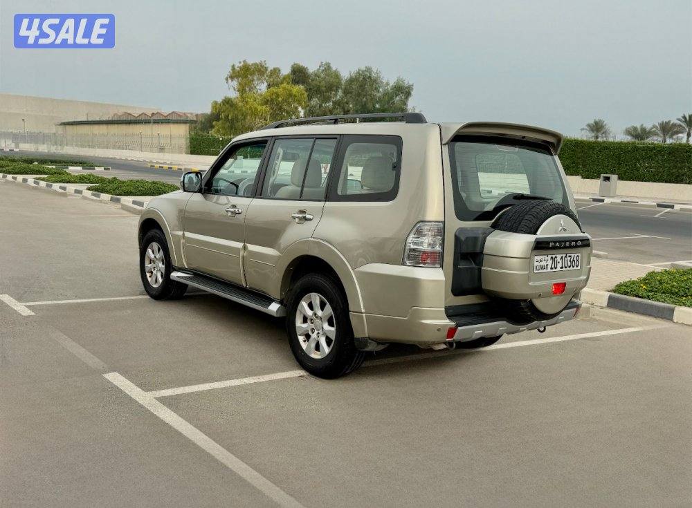 ميتسوبيشي باجيرو - الموديل:2012 - العداد:2364