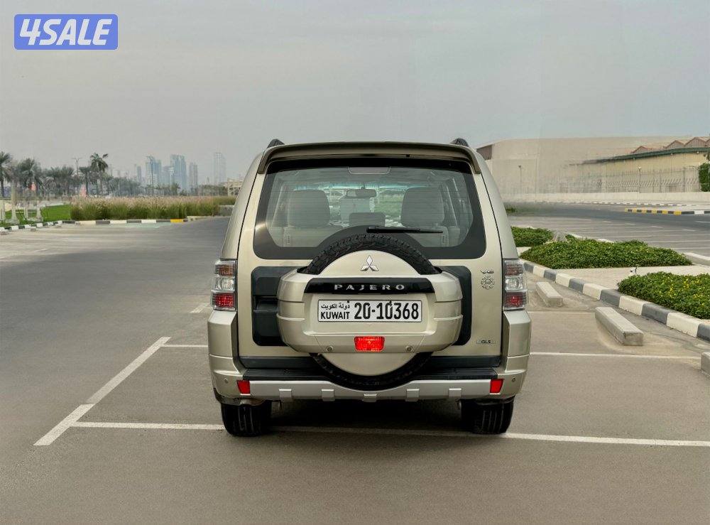 ميتسوبيشي باجيرو - الموديل:2012 - العداد:2365