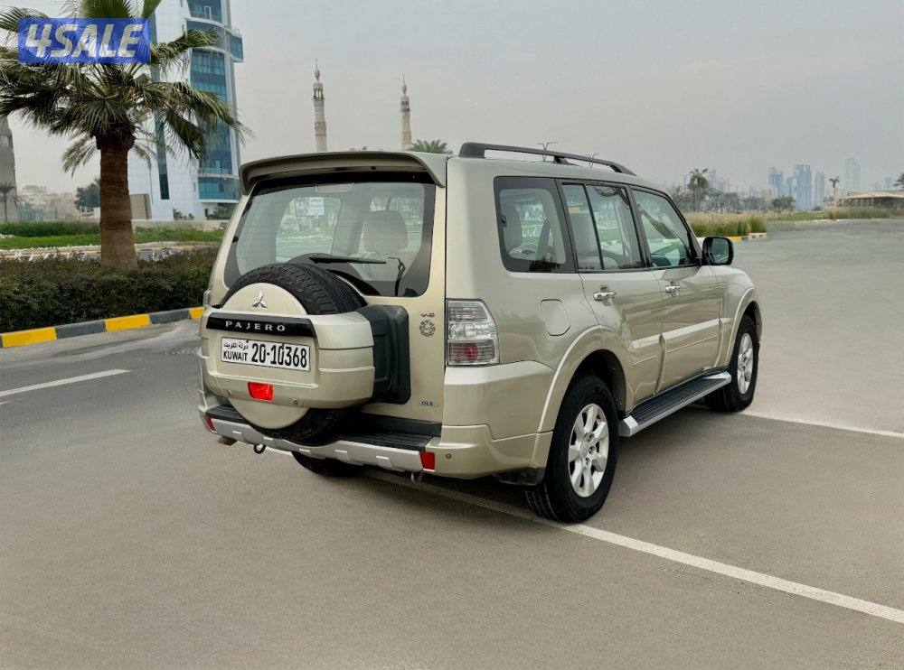 ميتسوبيشي باجيرو - الموديل:2012 - العداد:2366