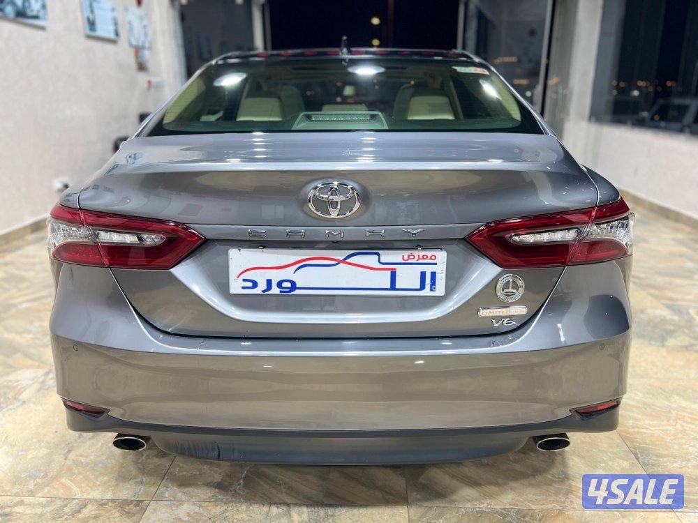 كامري ليمتد موديل 2023 ماشي 48 الف صبغ الوكالة بحالة نادرة جداً2