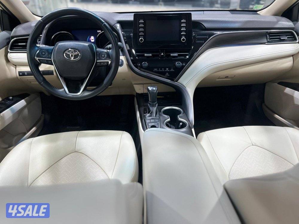 كامري ليمتد موديل 2023 ماشي 48 الف صبغ الوكالة بحالة نادرة جداً7