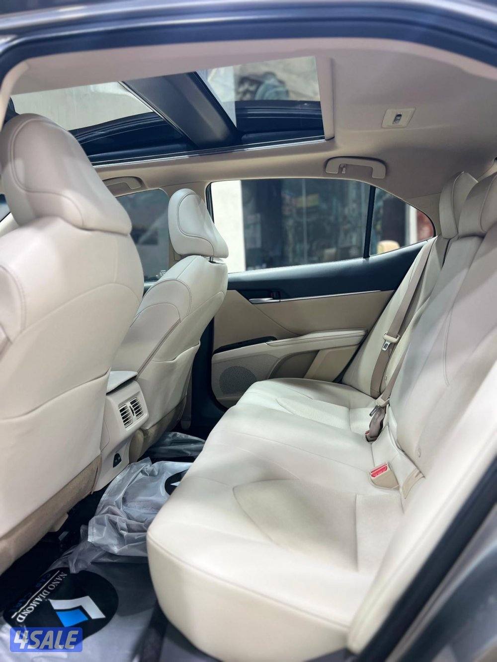 كامري ليمتد موديل 2023 ماشي 48 الف صبغ الوكالة بحالة نادرة جداً8