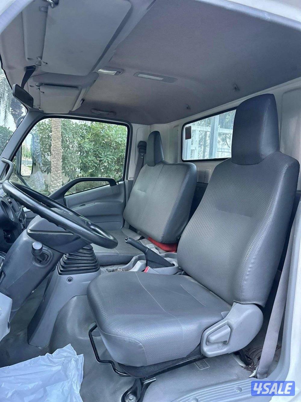 دينا هاف لوري موديل 2013 ماشي 50 الف بيمه سنه وارد الساير صبغ الوكاله8