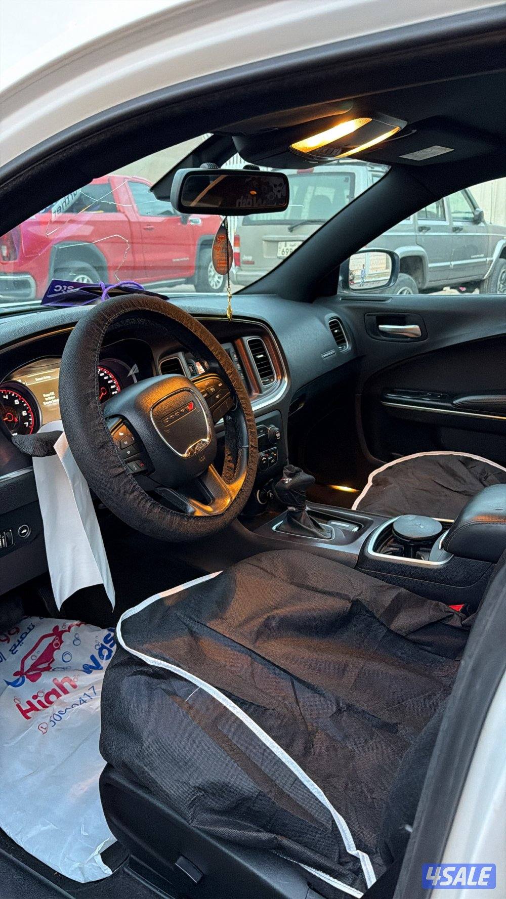 للبيع دودج تشارجر1