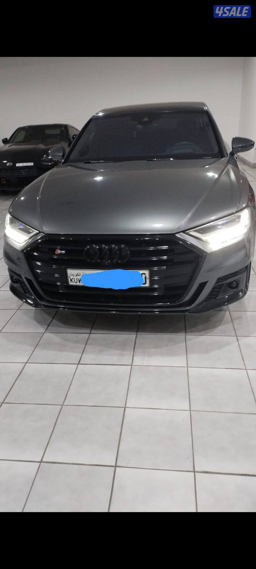 S8أودي الوحيده بالكويت باللون والموصفات طلبيه خاصه3