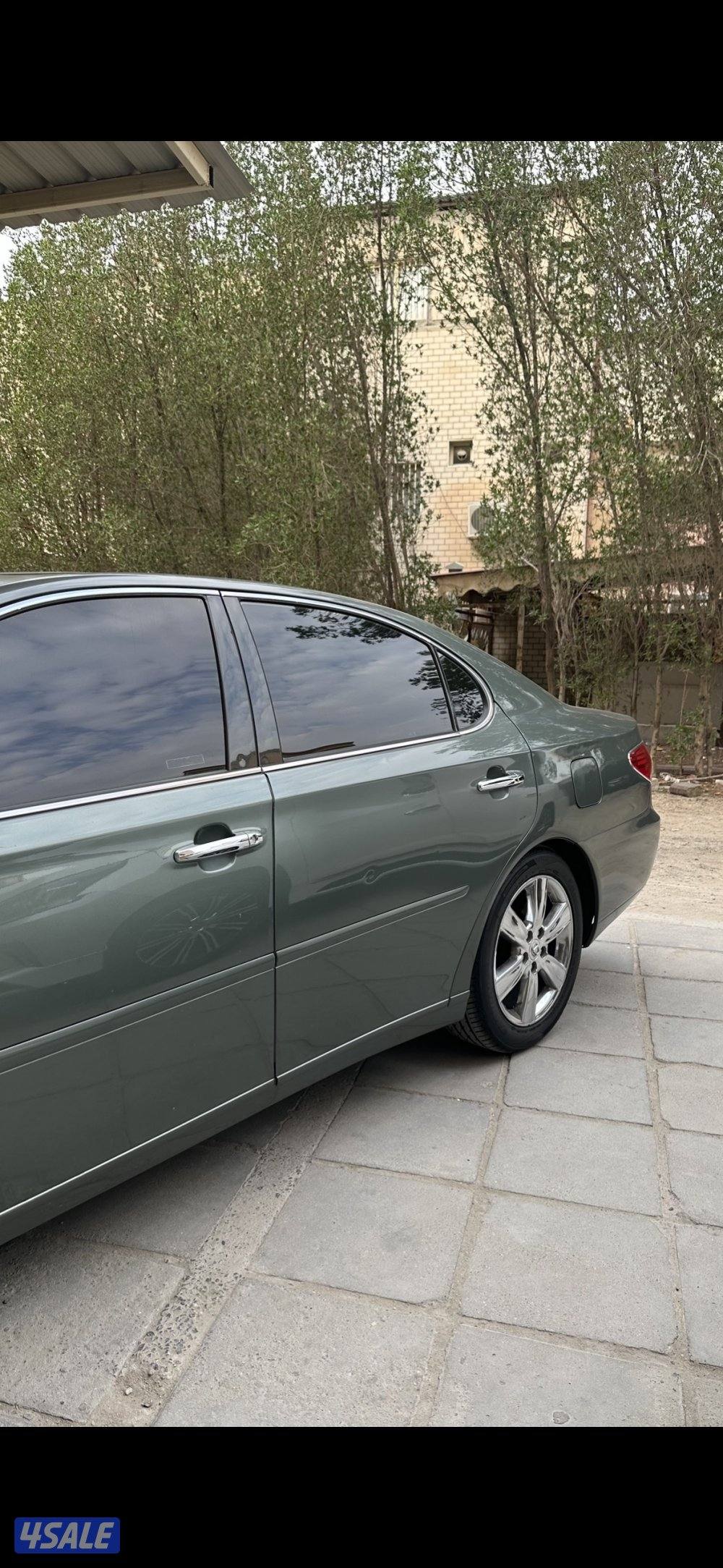 للبيع لكزس 20051