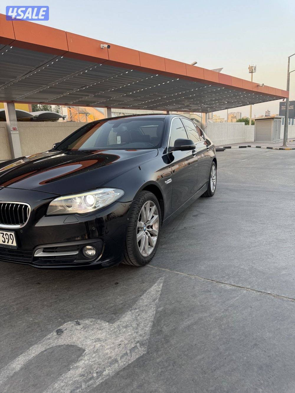 للبيع bmw 528i 2016 شرط الفحص ماشي 1974