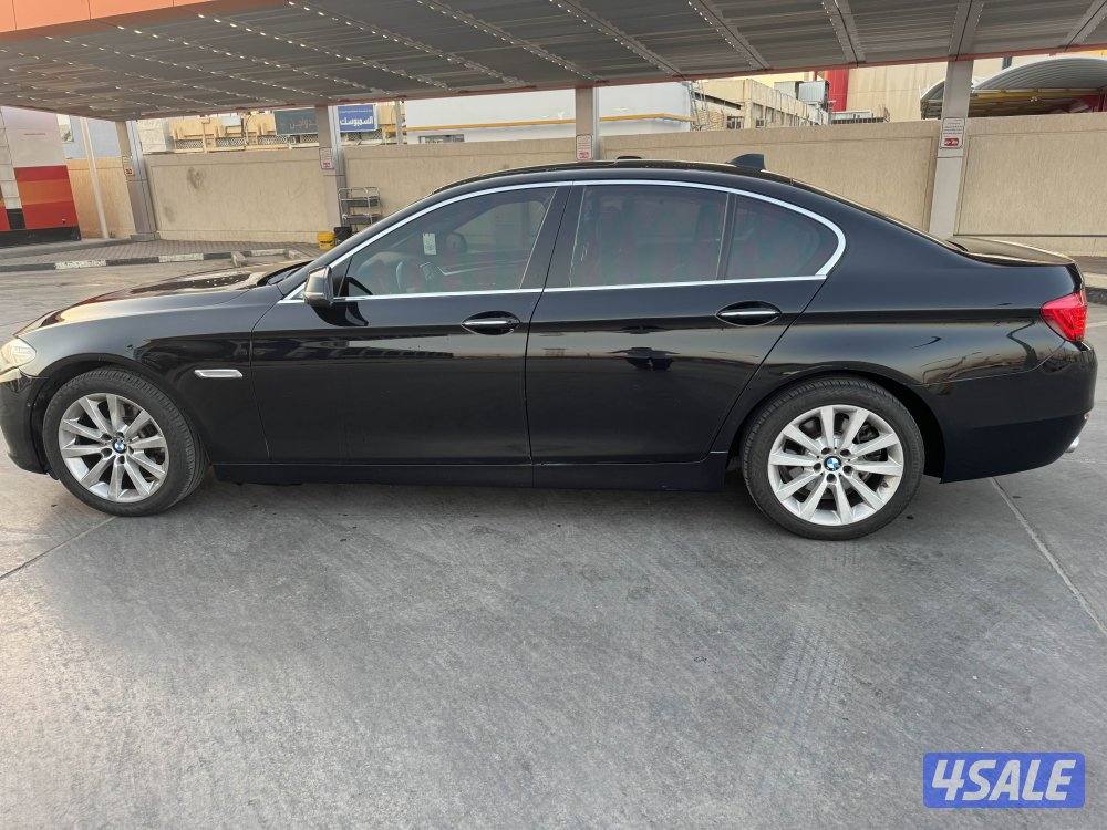للبيع bmw 528i 2016 شرط الفحص ماشي 1977