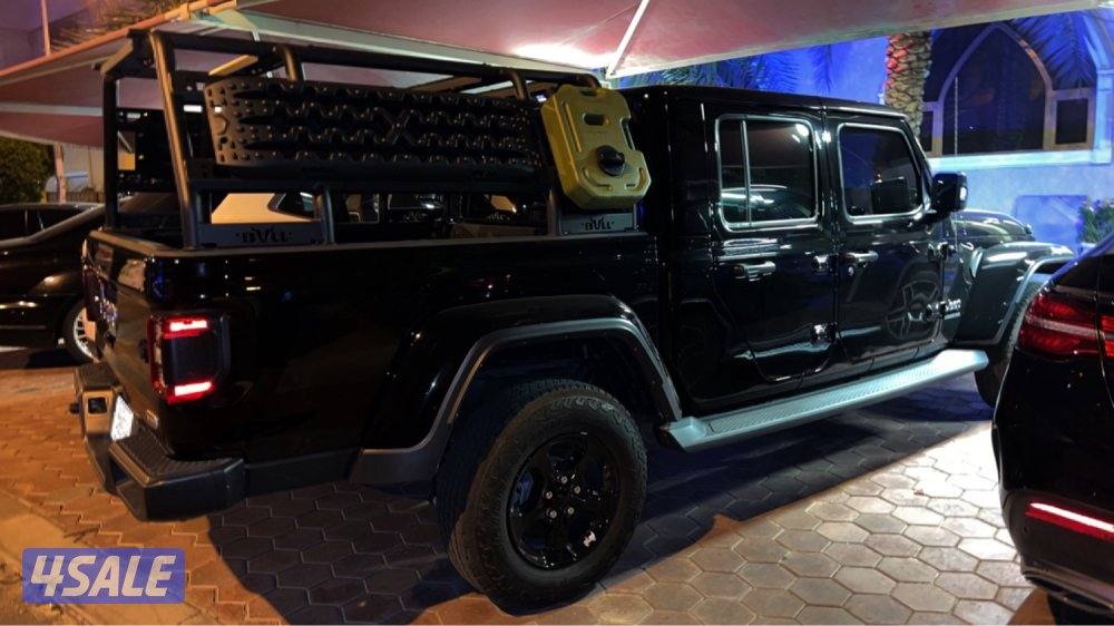 قول bulls راكب على رانقلر قلاديتور1