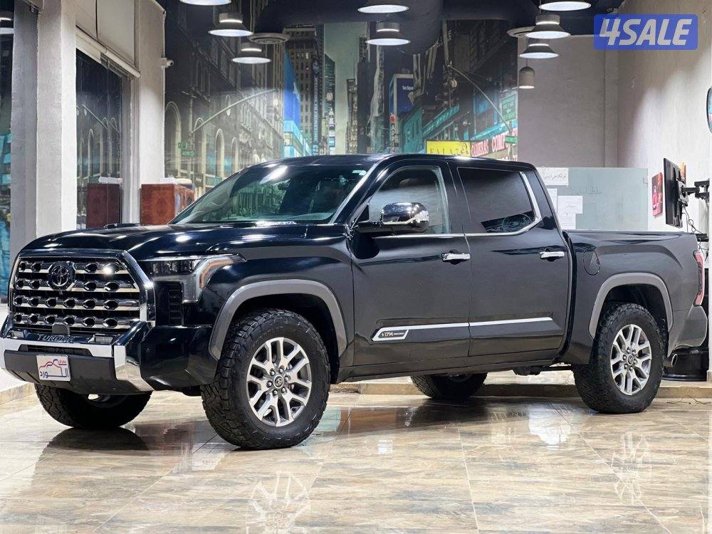 تندرا دبل قير موديل 2023 ماشي 10 الف بحالة الوكالة0