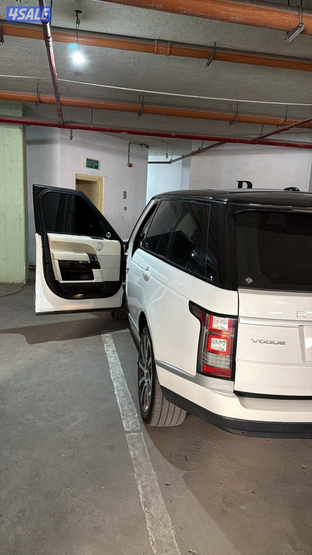 رنج روفر hse بدون سوبر0