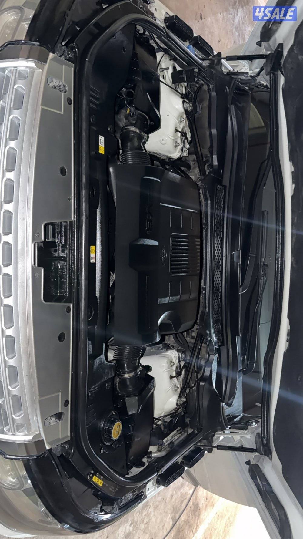 رنج روفر hse بدون سوبر3