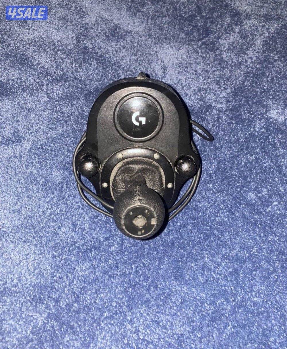 للبيع بي سي مع كل اغراضه ما عدا الشاشه2