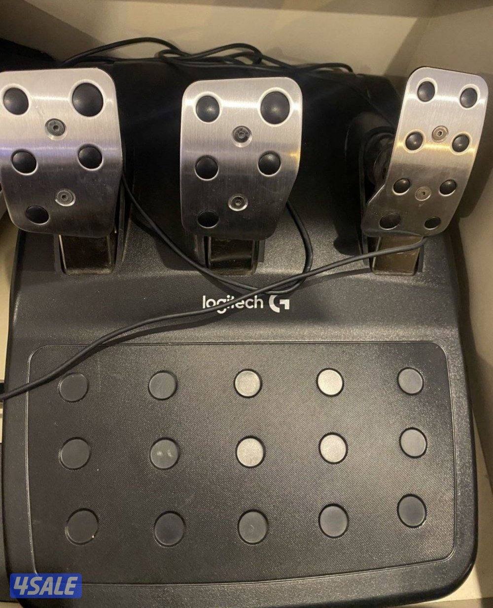 للبيع بي سي مع كل اغراضه ما عدا الشاشه1