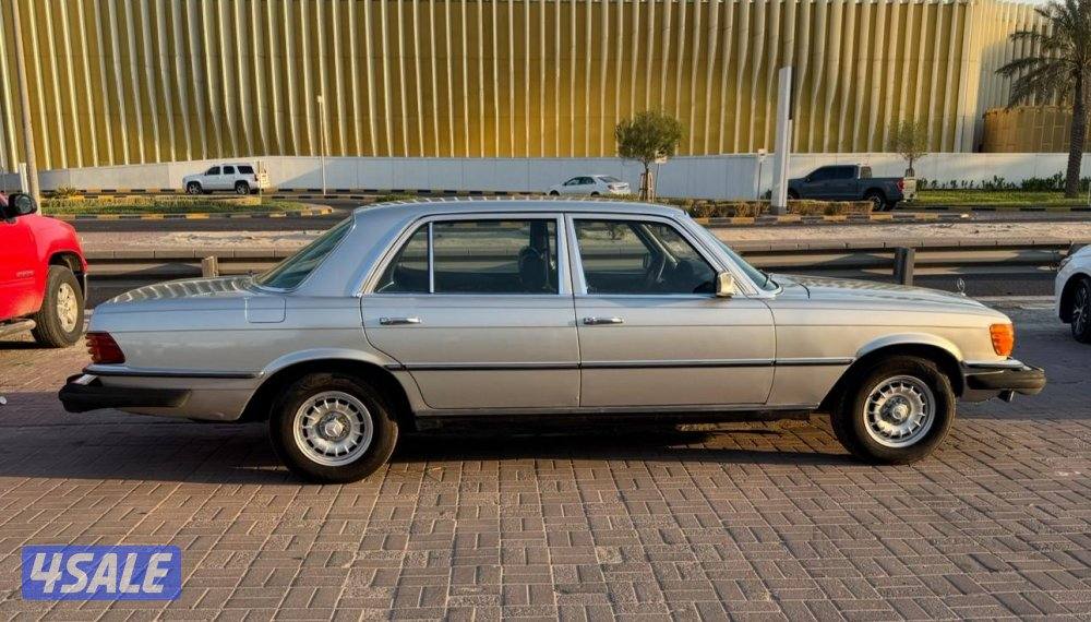 مرسيدس 450 SEL موديل ١٩٧٦ عداد ١١٤ الف شرط الفحص2