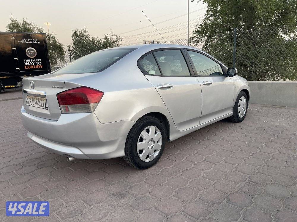 للبيع هوندا سيتي موديل 2011 ( واتساب فقط )1