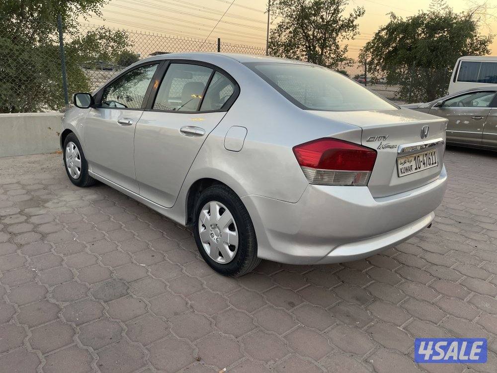 للبيع هوندا سيتي موديل 2011 ( واتساب فقط )5
