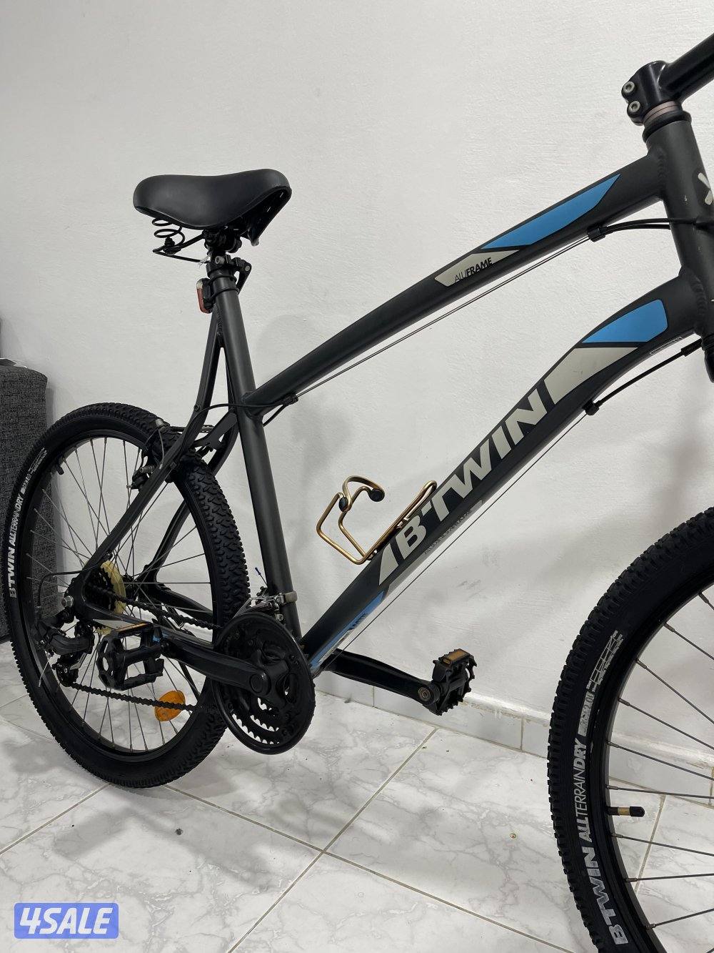 قاري btwin rockrider 320للبيع2