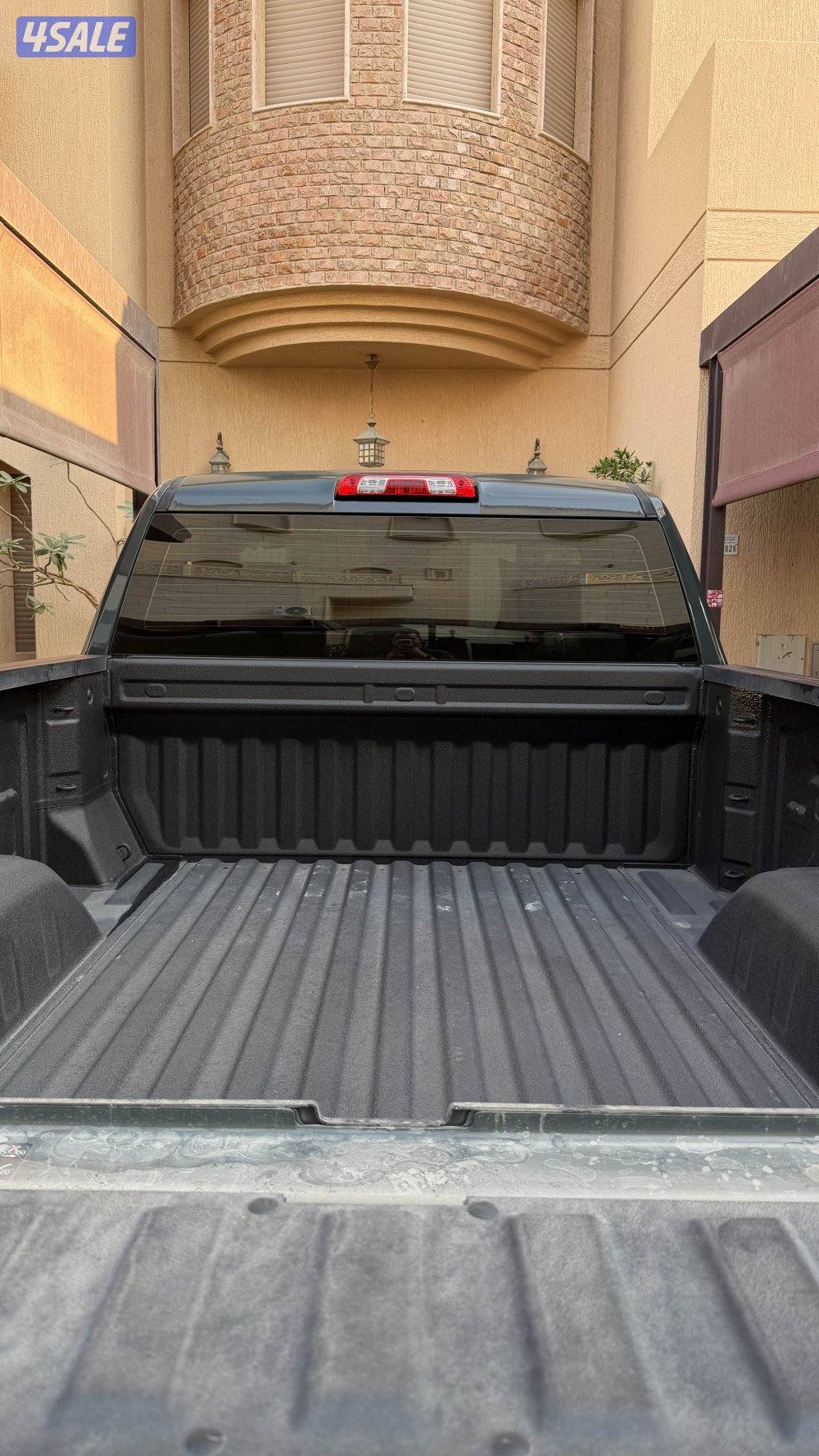 للبيع سلفرادو ٢٠٢٥ LT6