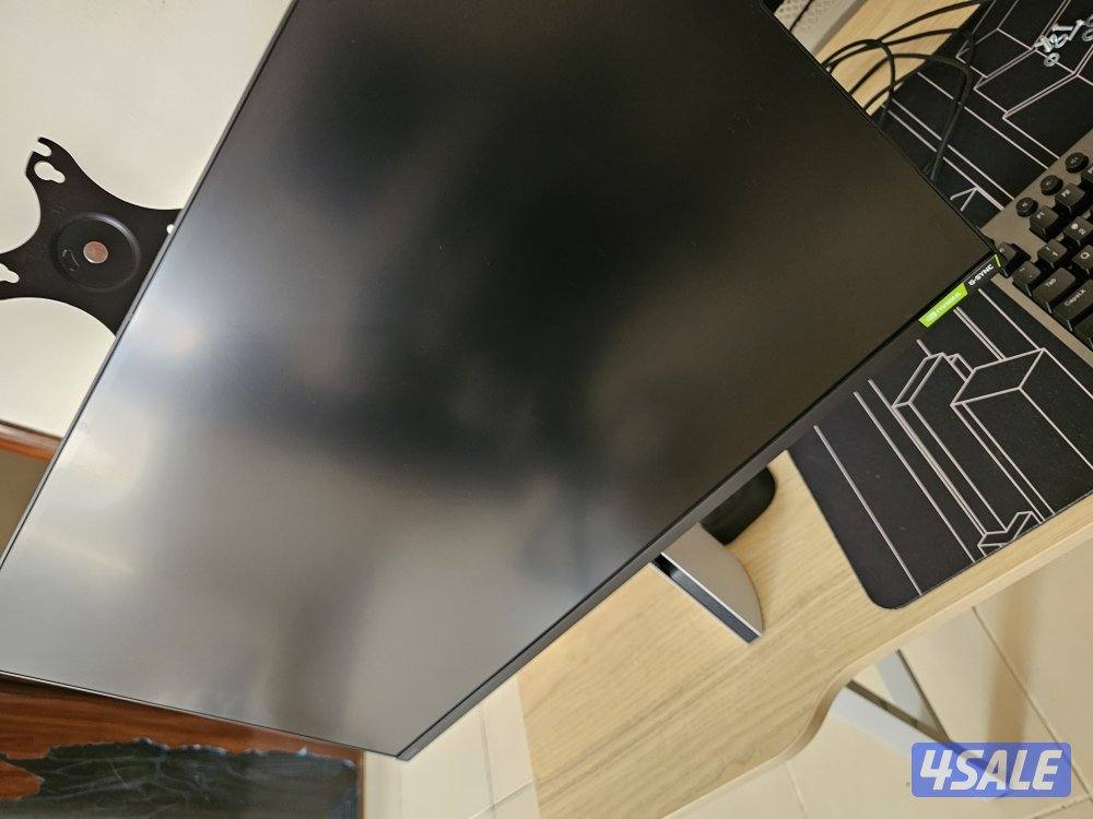 sony m9 inzone 4k 27 inch 144hz ips - asus 280hz fhd 27 inch1