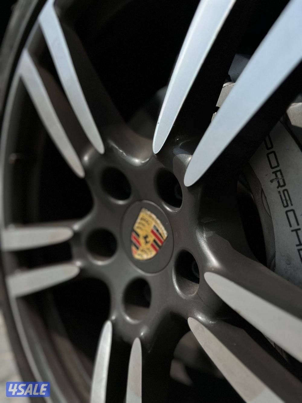 للبيع بورش كايين S موديل 2012 شرط الفحص9