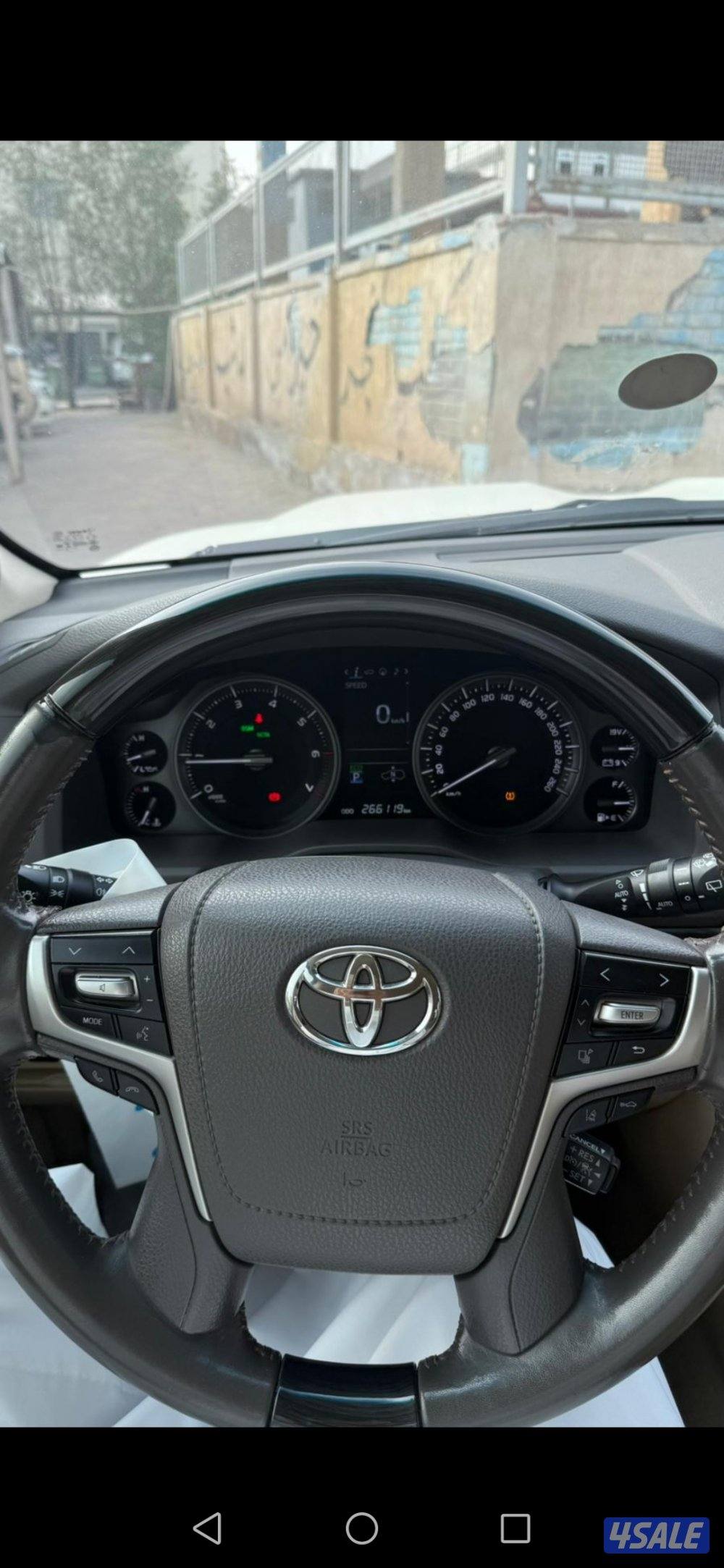 لاندكروزر VXR5