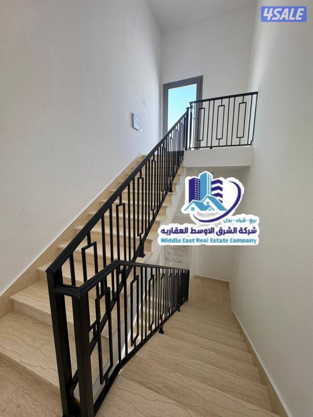 للبيع قسيمه N10 شارع واحد قريب لمركز الحي الجمعية والخدمات0